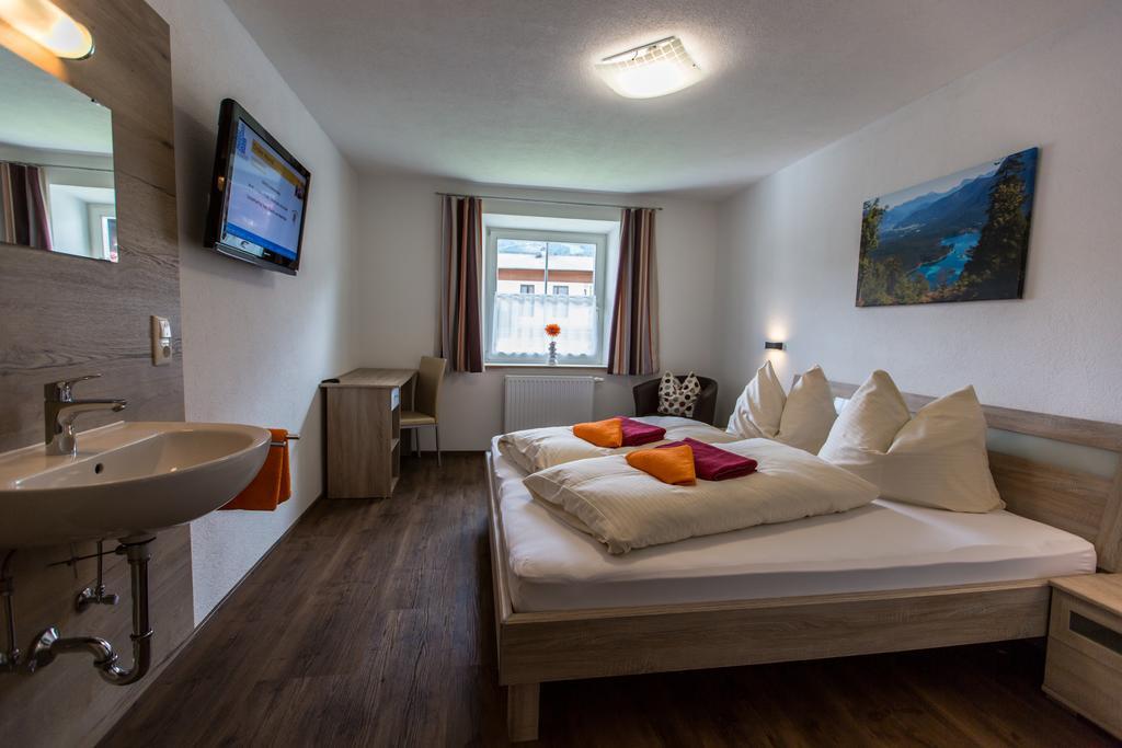 Apartment Haus Sandeck Ehrwald